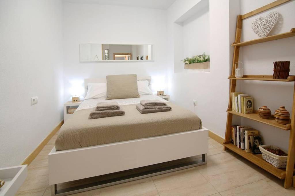 Apartamentos Puerto Nova カルタヘナ エクステリア 写真