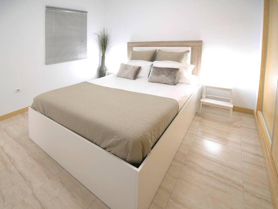 Apartamentos Puerto Nova カルタヘナ エクステリア 写真